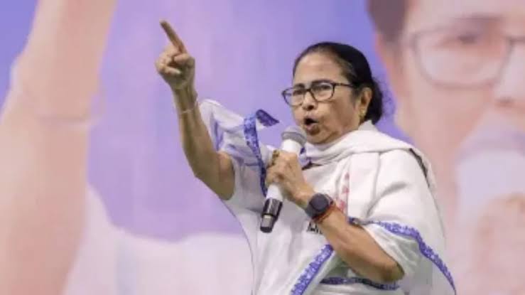 भाजपा बंगाली भाषी भारतीय नागरिकों को बांग्लादेशी बता रही है: ममता बनर्जी का आरोप